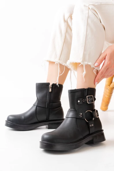 Siyah Toka Aksesuarlı Fermuarlı Günlük Kadın Bot - 2
