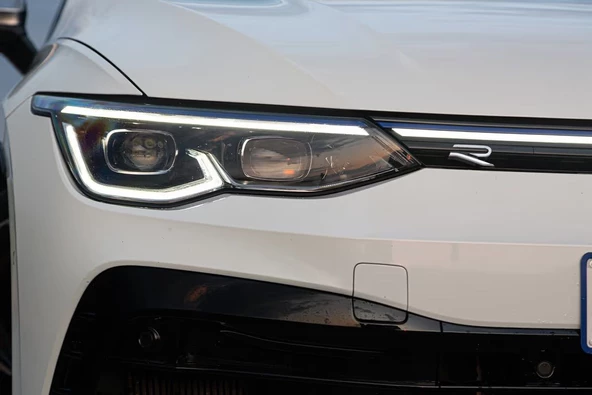 AUTOGP Vw golf 8 r ön far lambası takımı full ledli krom 2020+ - 2