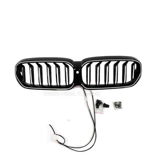 AUTOGP Bmw g30 lci ön böbrek panjur piano black ledli 2020 / 2024 ürün görseli 1