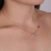 Çift Taraflı Nazarlıklı Vav Kolye - 1