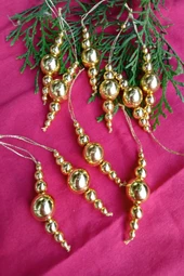 10 Adet Parlayan Gold Boncuklu Yılbaşı Ağaç Süsü  - Mini Süs - 5