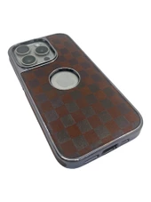 Hole Checkers Case Lacivert iPhone 15 Pro - 4