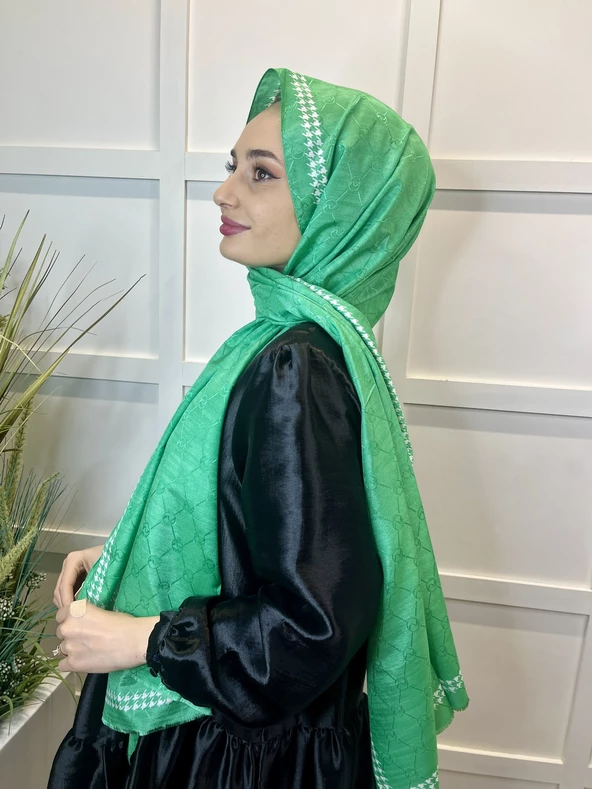 Hint İpek Kazayağı Desenli Monogram Şal 00910 BENETTON - 2